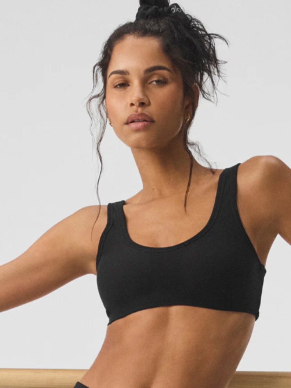 Alosoft Center Stage Bra in Black / M